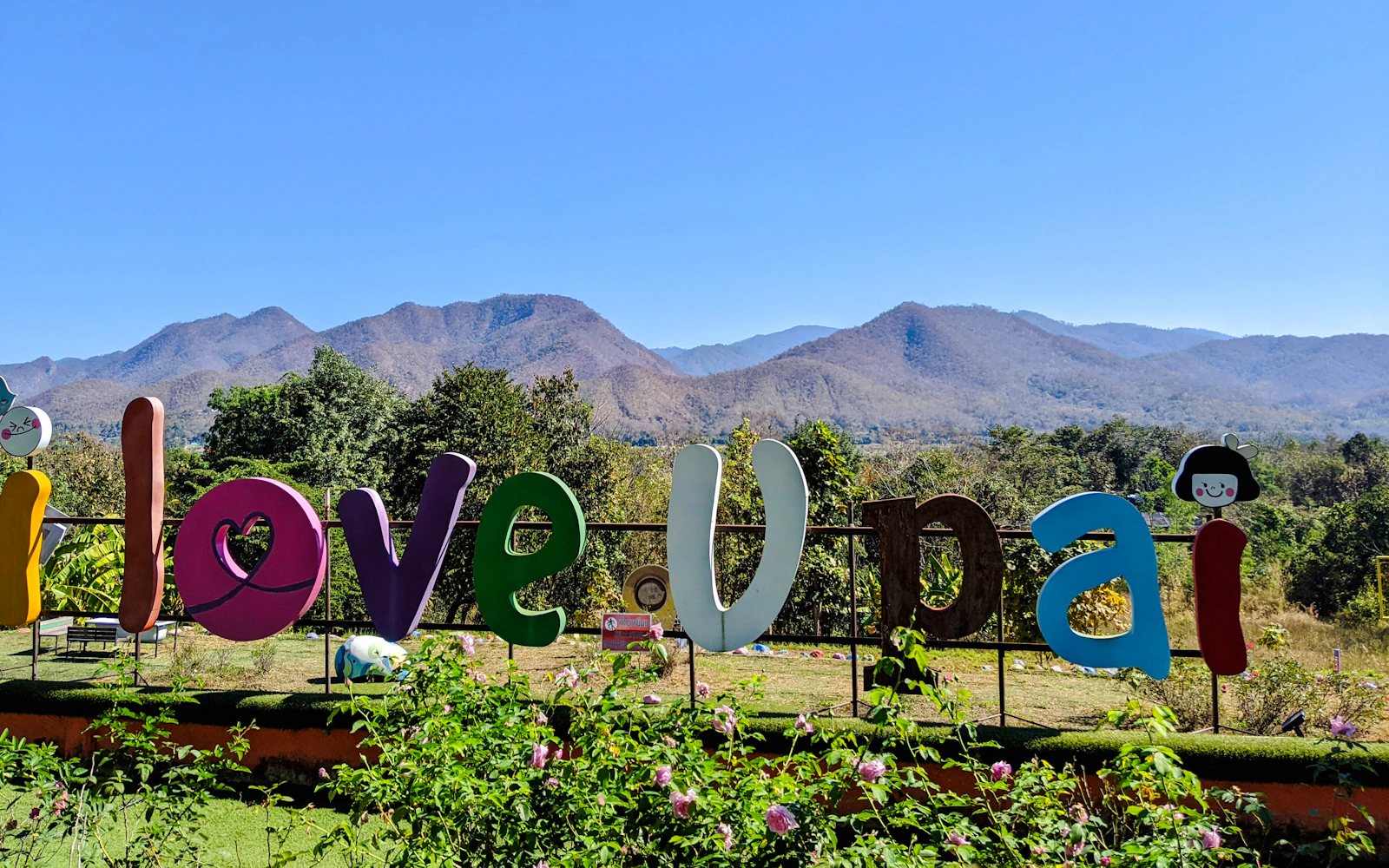 Chiang Mai to/from Pai Private One-Way Car Transfer Image 6