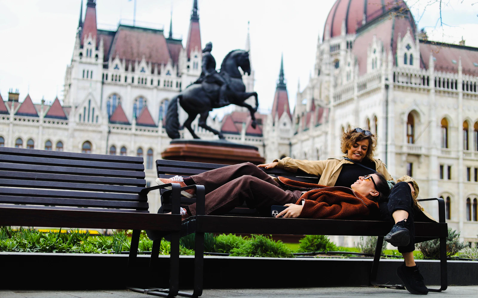 Budapest Extended Private Guided Tour with Photoshoot Image 2