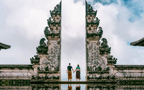 Instagram Tour of Gate of Heaven Jungle Swing & Waterfall in Bali with Round-Trip Hotel Transfers