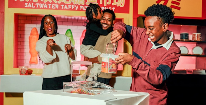 iCandy Experience NYC | Immersive Art & Sweet Fun