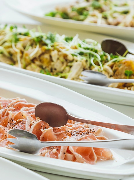Buffet lunch with sliced meats and salads at Hokkaido.