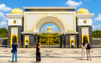 kuala lumpur private batu caves and city highlights tour with hotel pickup-1