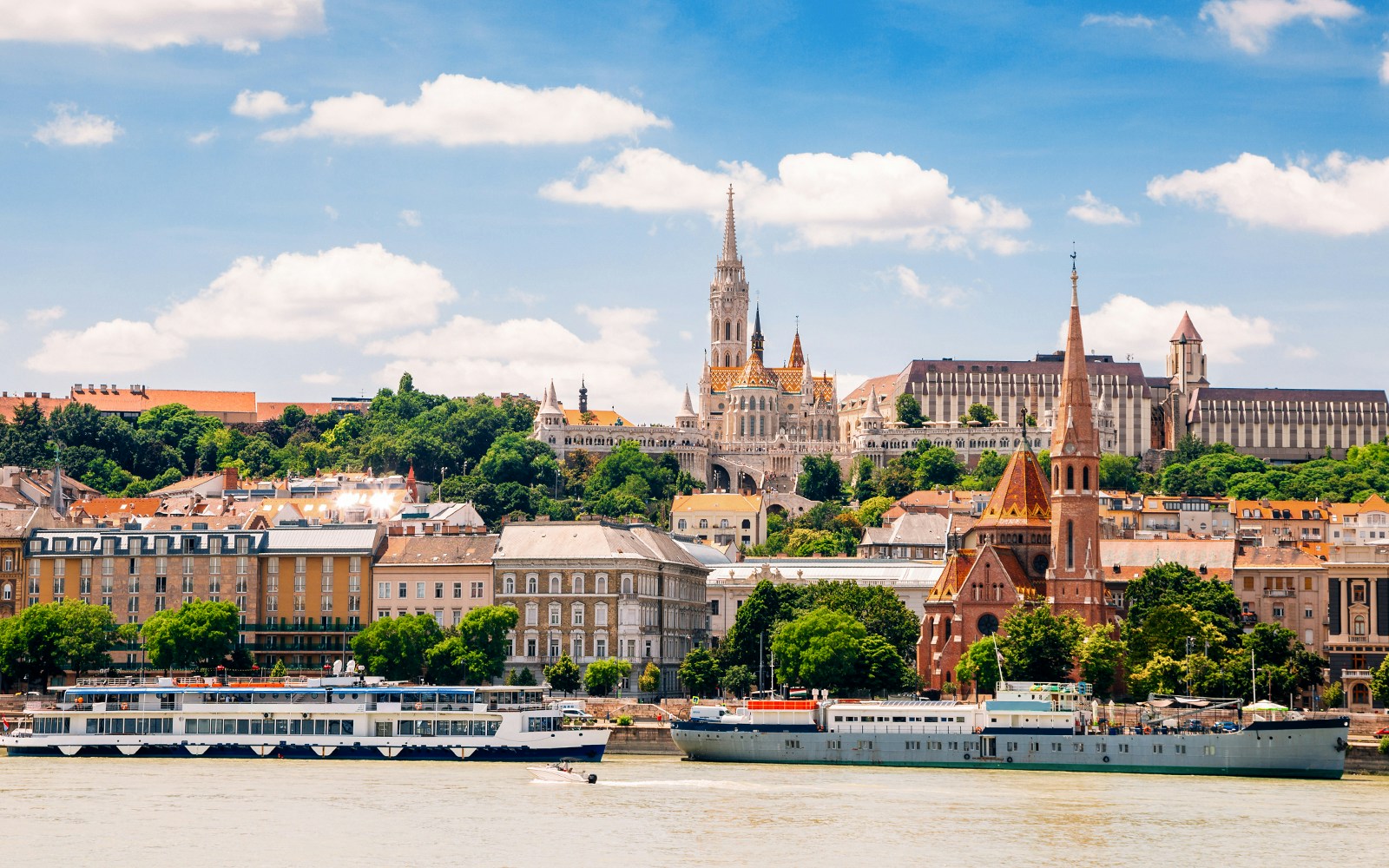 Illuminated landmarks along the Danube