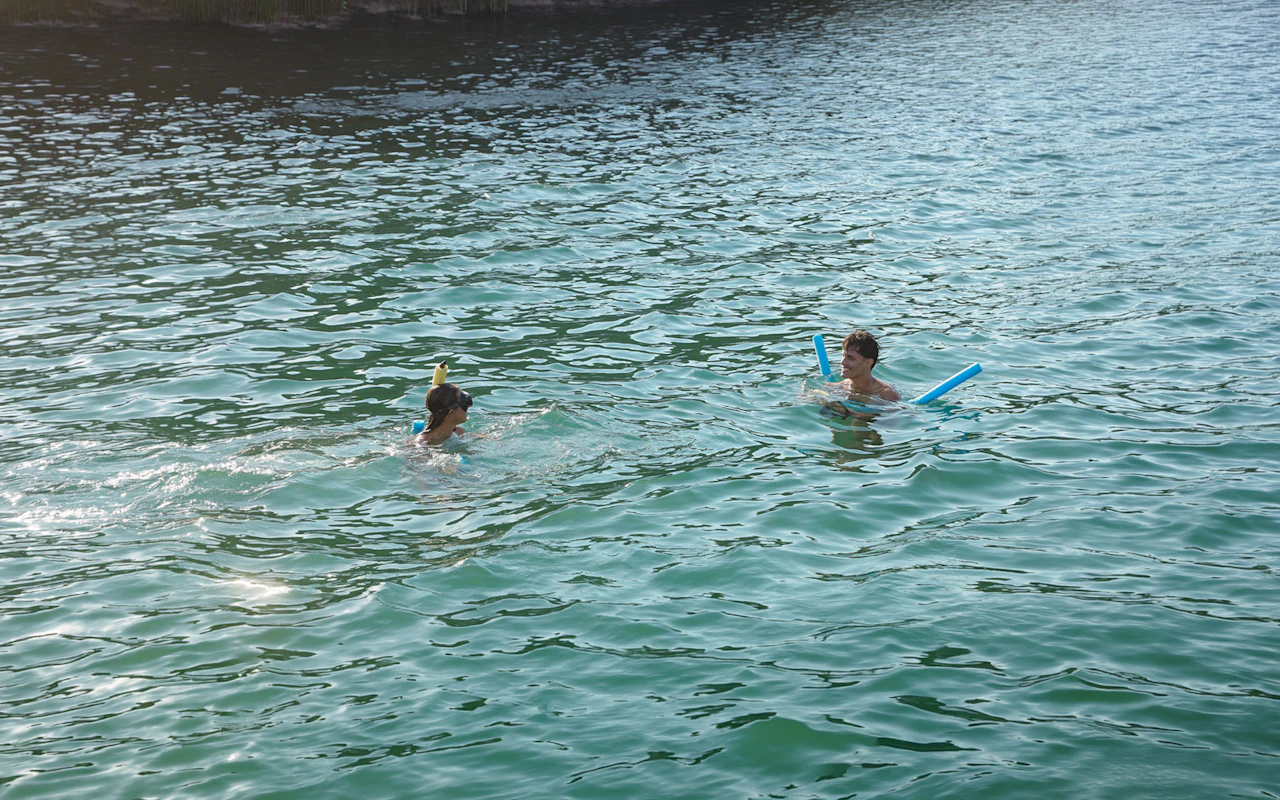 Depuis Rio : Excursion d'une journée à Arraial do Cabo avec croisière en goélette — 8