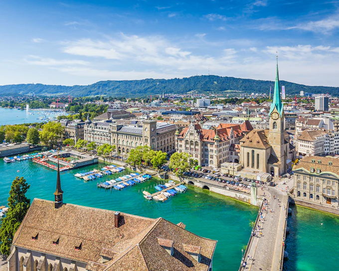 2-Hour Zürich Sightseeing Bus Tour
