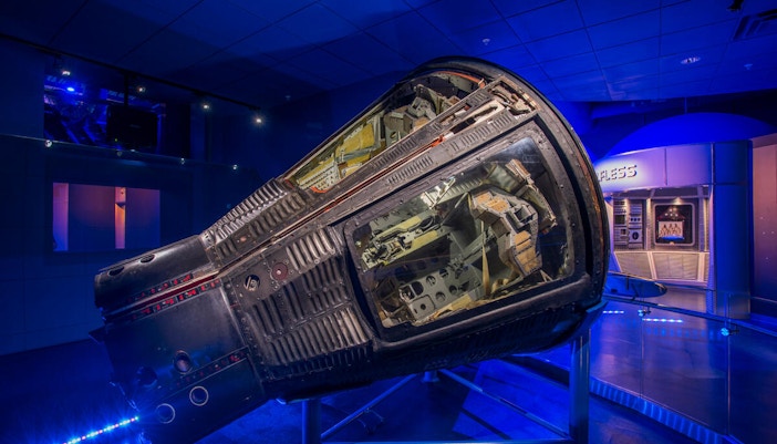 excursão de ônibus no Centro Espacial Kennedy