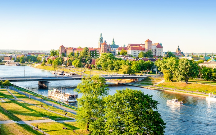 Wawel Castle and Cathedral overlooking the Vistula River in Krakow, Poland.