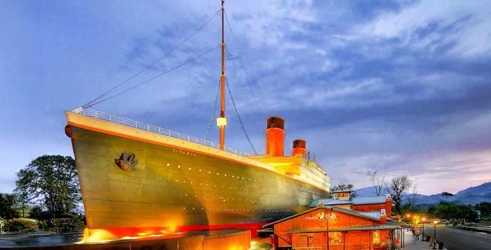 Exterior view of the Titanic Museum at Pigeon Forge