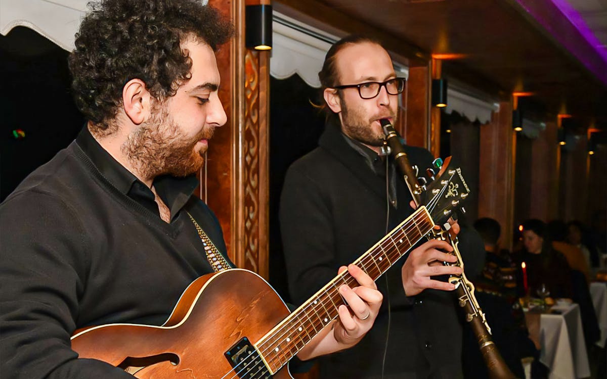 estambul: cena en crucero por el bósforo con mesa privada y espectáculo en directo-4 estambul: cena en crucero por el bósforo con mesa privada y espectáculo en directo-4