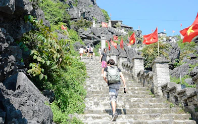 From Hanoi: Hoa Lu, Tam Coc & Mua Cave Small-Group Day Trip with Limousine Transfers
