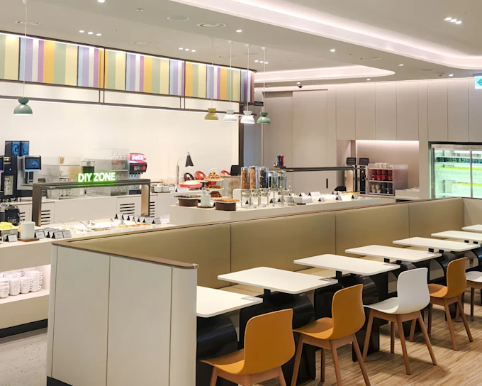 Seoul Incheon International Airport: SkyHub Lounge at the East Concourse