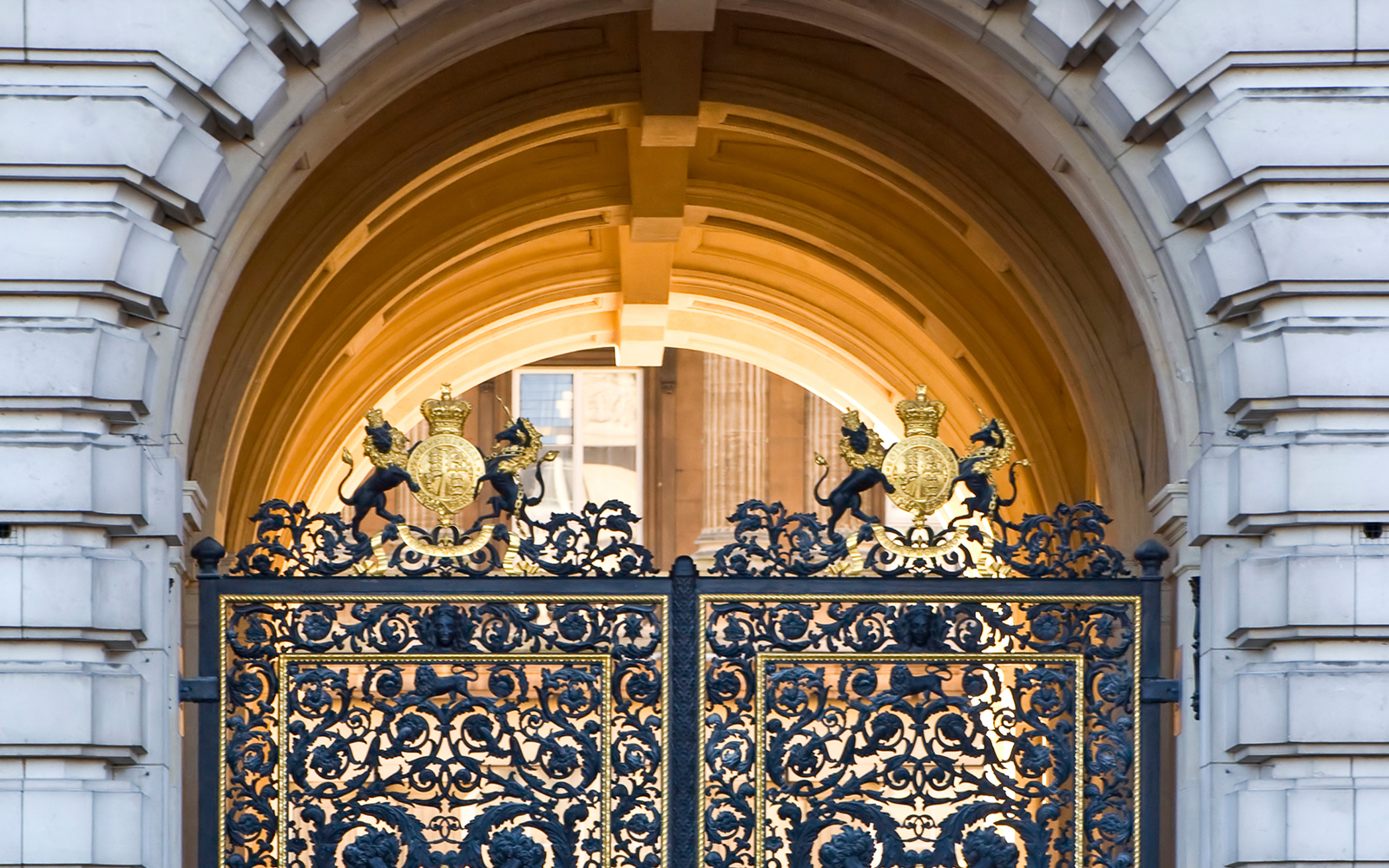 Thomas Cubitt statue near Buckingham Palace, London.