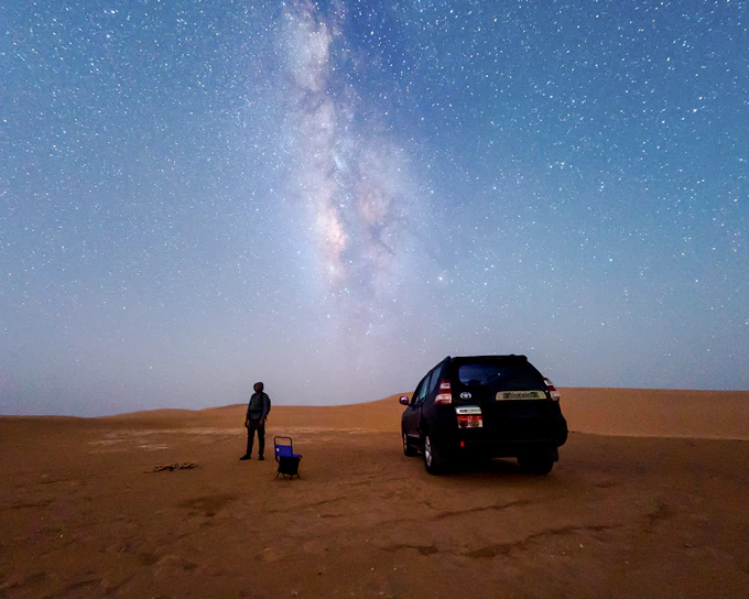Doha Night Desert Safari with Stargazing, Sandboarding, Dune Bashing and Inland Sea Visit