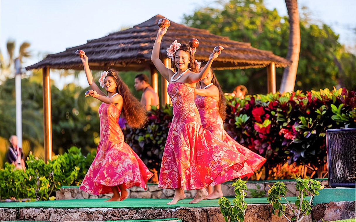 Dancers performing at Paradise Cove Luau, Hawaii.