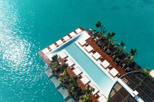 Yona Beach Club Phuket: Ochtendpas of dagpas