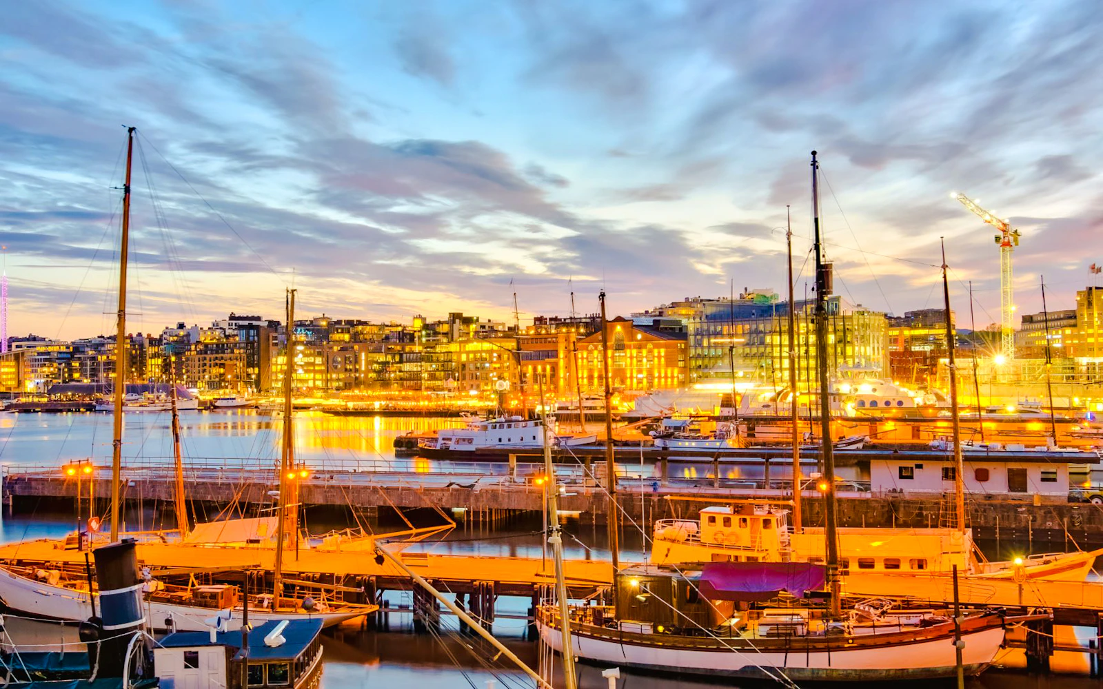 Oslo Private Walking Tour with Local Guide (Product 53040)
