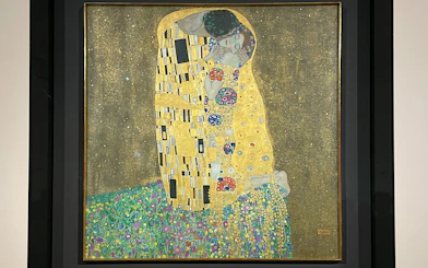 Gustav Klimt’s The Kiss at Upper Belvedere Palace, Vienna, guided tour.