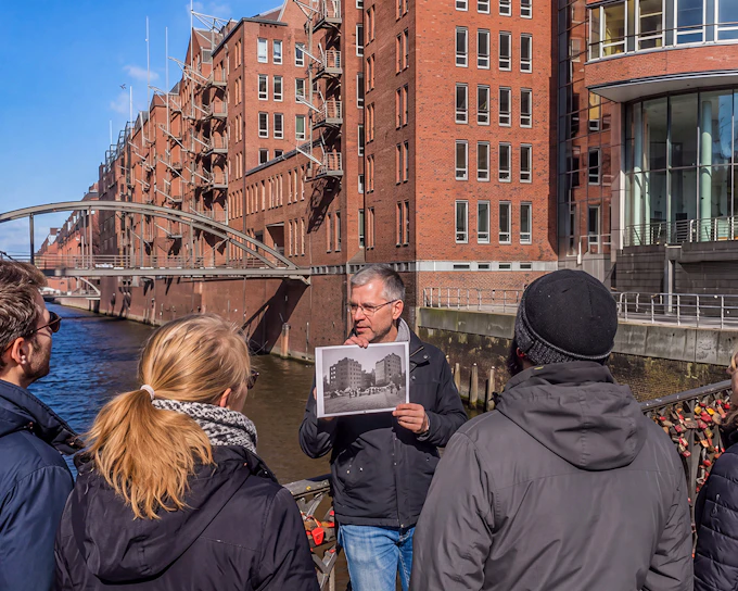 Elbphilharmonie Exterior Guided Tour in German Only (Product 25687)
