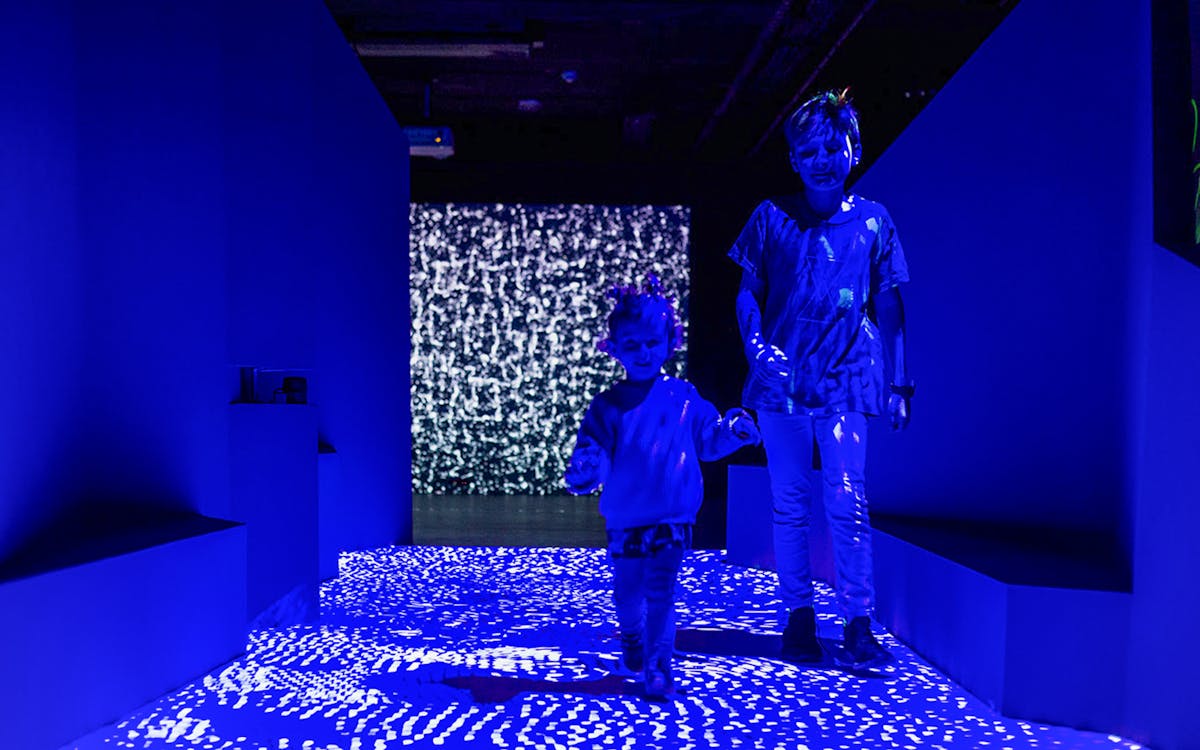 tickets to audiovisual light art exhibition at lumia gallery-8 tickets to audiovisual light art exhibition at lumia gallery-8