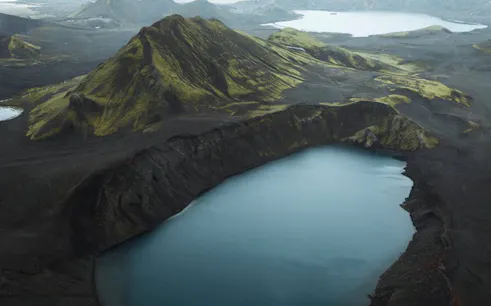 da reykjavík: tour in minibus 4x4 a landmannalaugar con bagno nelle sorgenti termali-1