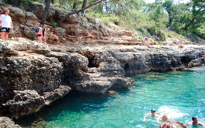 Antalya Mega Yacht Cruise to Kemer Coast with Lunch and Hotel Transfers