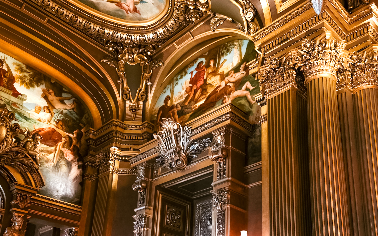 smaller details of opera garnier, paris