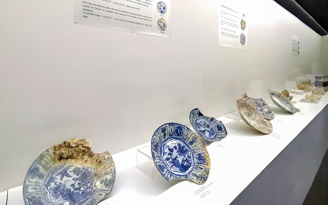 Ceramic plates display at Straits & Oriental Museum, Penang.
