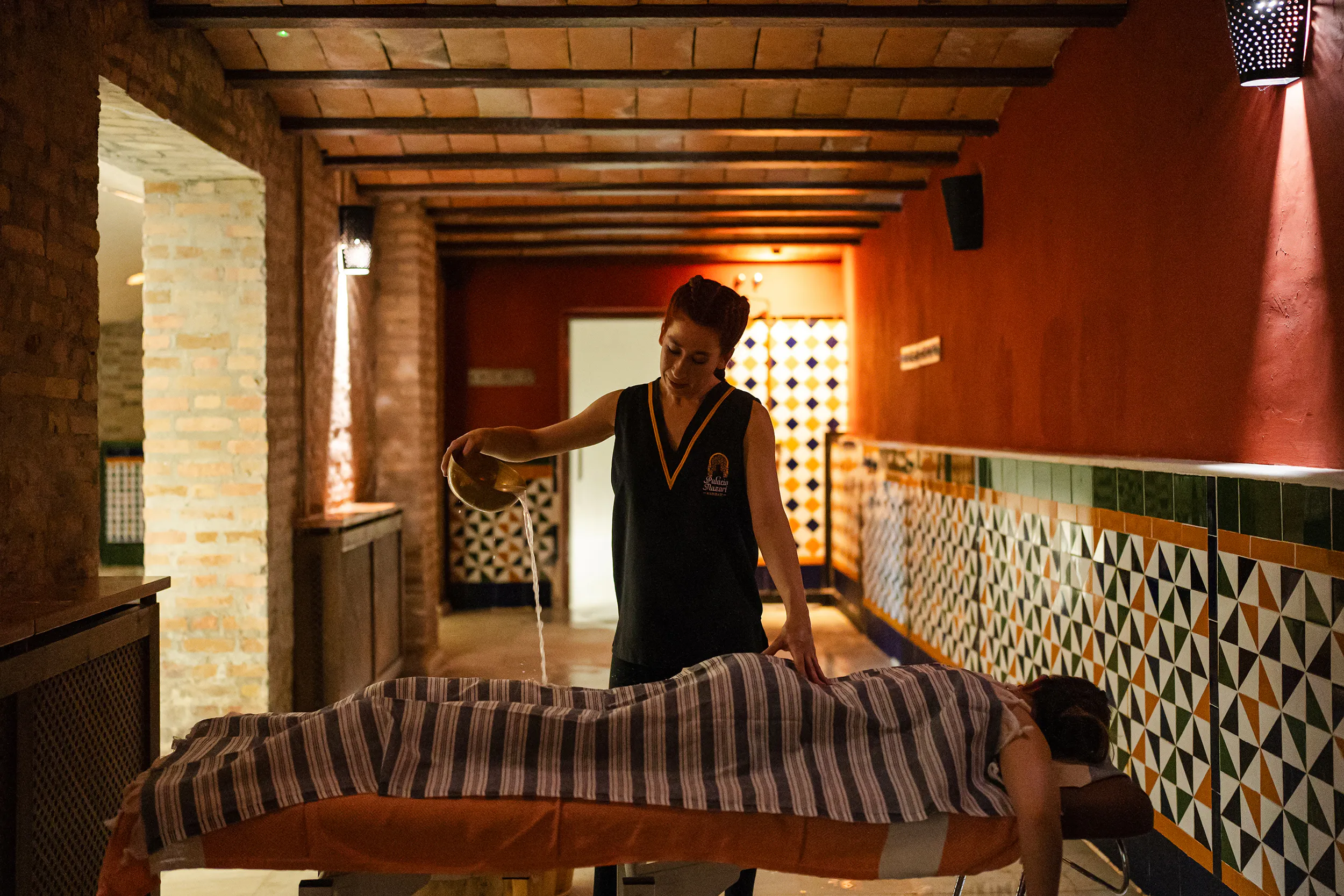 tradisjonelt hamam-bad i granada med hudskrubb og 30 minutters massasje-1