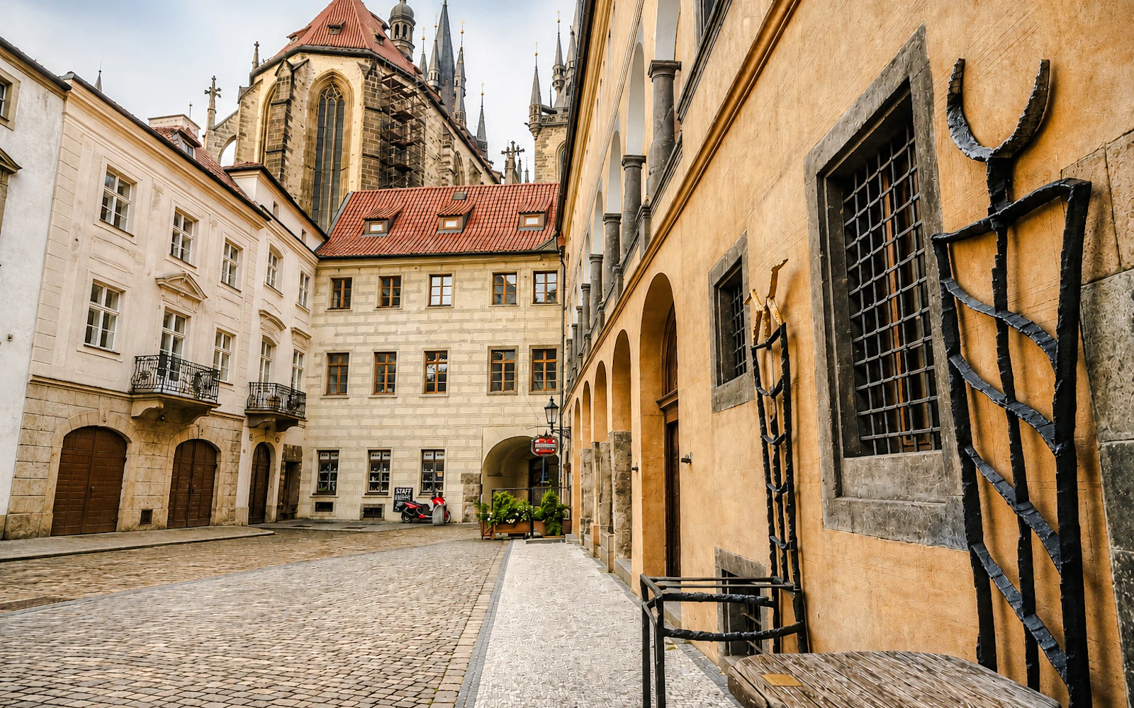 Prague Alfons Mucha Self-Guided Audio Tour Image 3