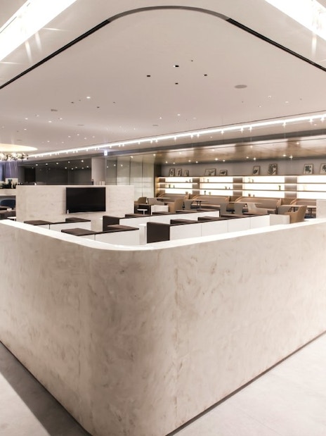 Matina Lounge seating area at Incheon International Airport Terminal 2, featuring modern design and ample seating.