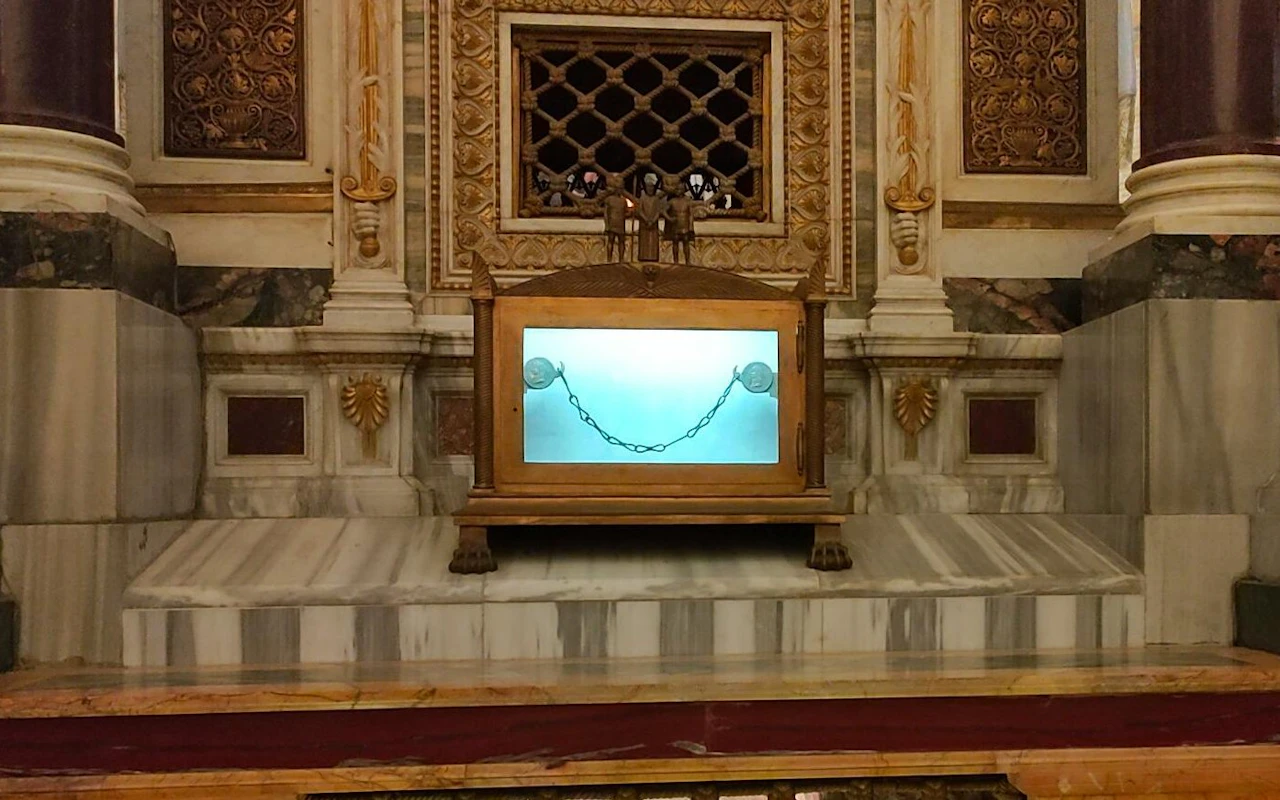 Vatican Basilicas & Pope Francis Tomb Semi-Private Guided Tour — 8
