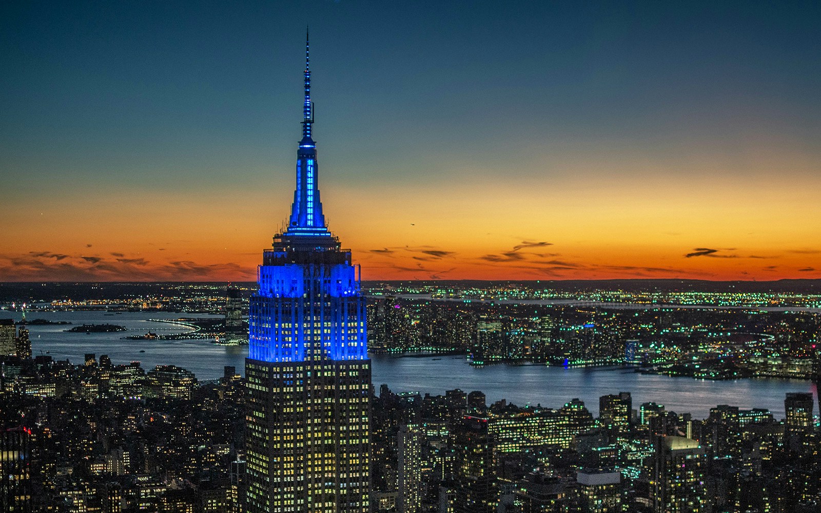 SUMMIT One Vanderbilt at Sunset