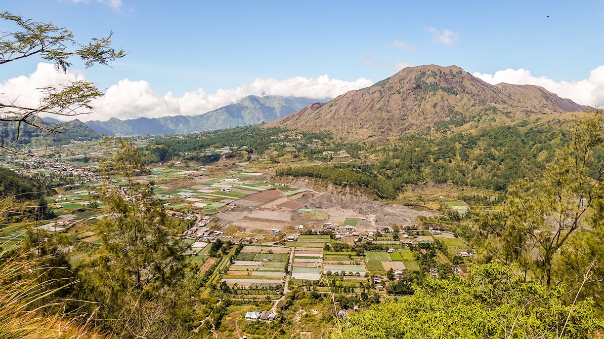 Mount Batur’s geography