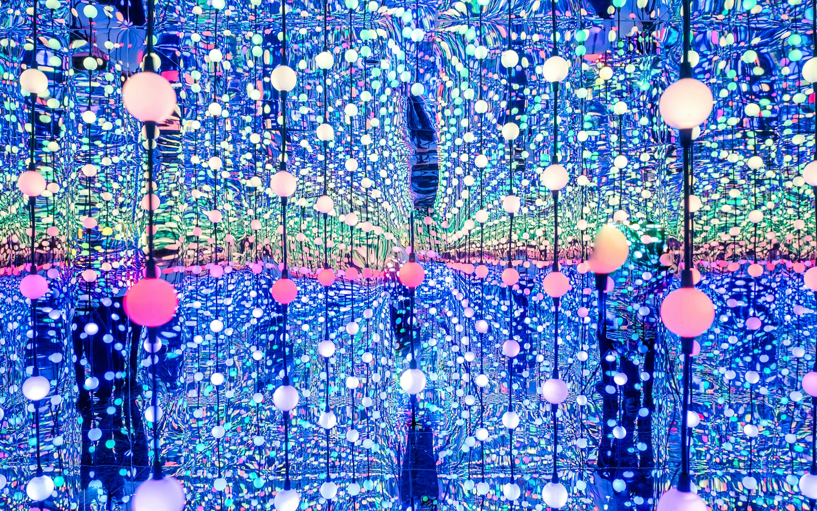 Interactive light installation at Dopamine Land, Lucid Dreams exhibit.