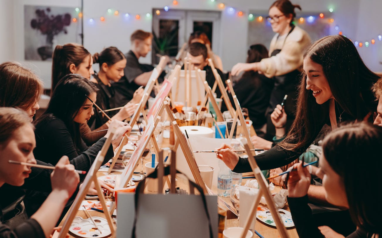 krakow sip & paint workshop with unlimited wine & prosecco-3