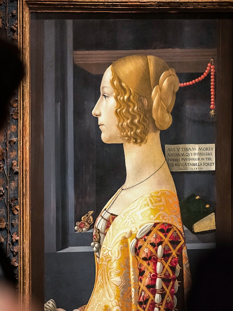 Painting of a woman in profile at Thyssen-Bornemisza Museum, Madrid.