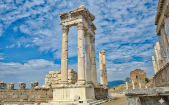 from pamukkale: private vehicle and driver to laodicea, kaklik cave and lake salda-4