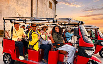 private abendtour durch porto: mythen und legenden – tuk-tuk-tour-1