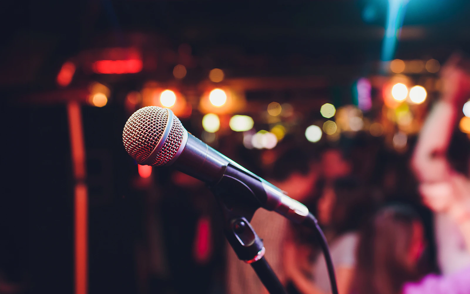 Live entertainment at ICON park