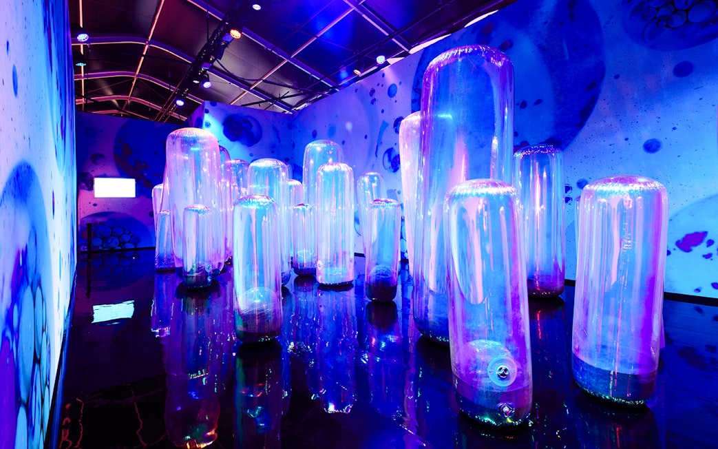 Interactive bubble installation at Bubble Planet, Washington DC.