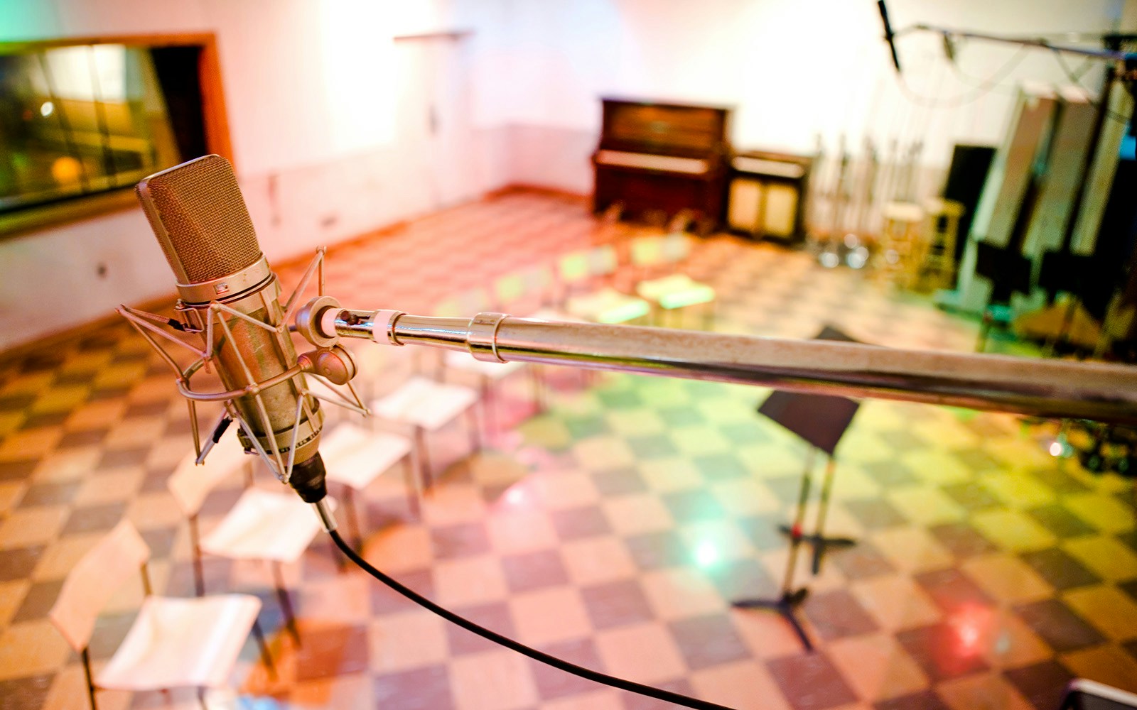 Microphone in recording room at Historic RCA Studio B, Nashville.