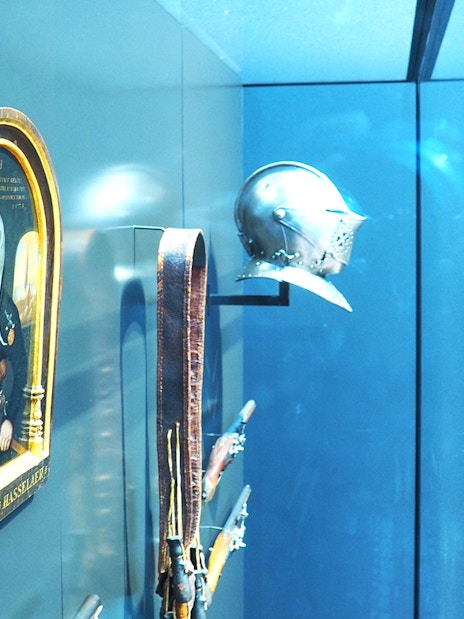 Portrait and armor display at Rijksmuseum, Amsterdam, during a private guided tour.