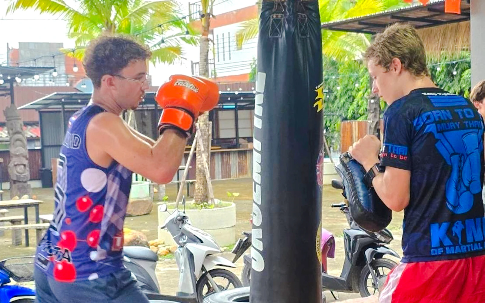 Koh Chang Beginner Muay Thai Boxing Class Image 3