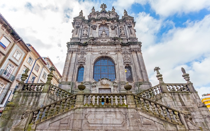 Clérigos Church facade in Porto, Portugal, showcasing baroque architecture.