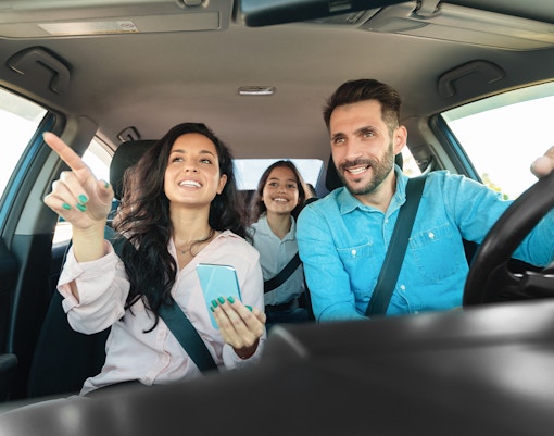 Family driving to fc porto