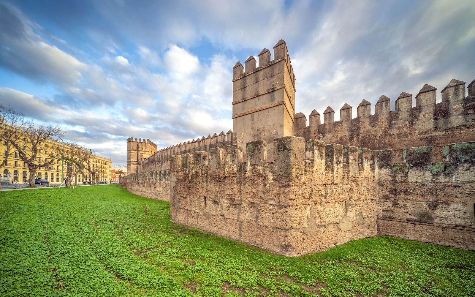 Murallas de la Macarena