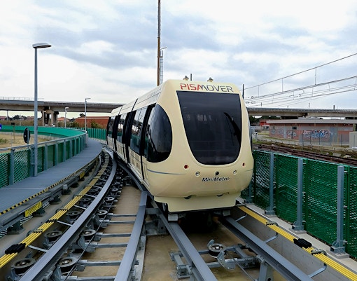 Pisa airport transfers