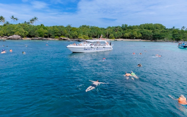 Snorkelling-Only Tour by Speed Boat with Lunch & Transfers