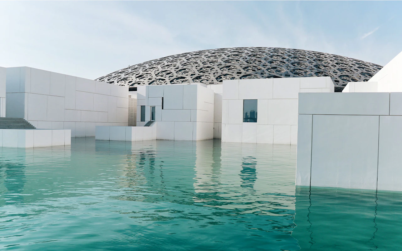 Combo: Snow Park Abu Dhabi + Louvre Abu Dhabi Skip-the-Line Tickets — 9