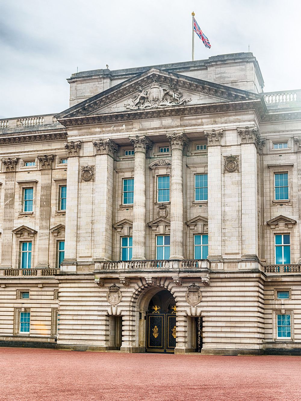 Easter Holiday Destinations - Buckingham Palace